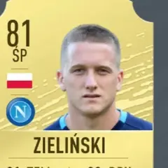 Karta z gry FIFA z oceną 81 dla Piotra Zielińskiego. Widoczne polskie barwy narodowe i logo Napoli.