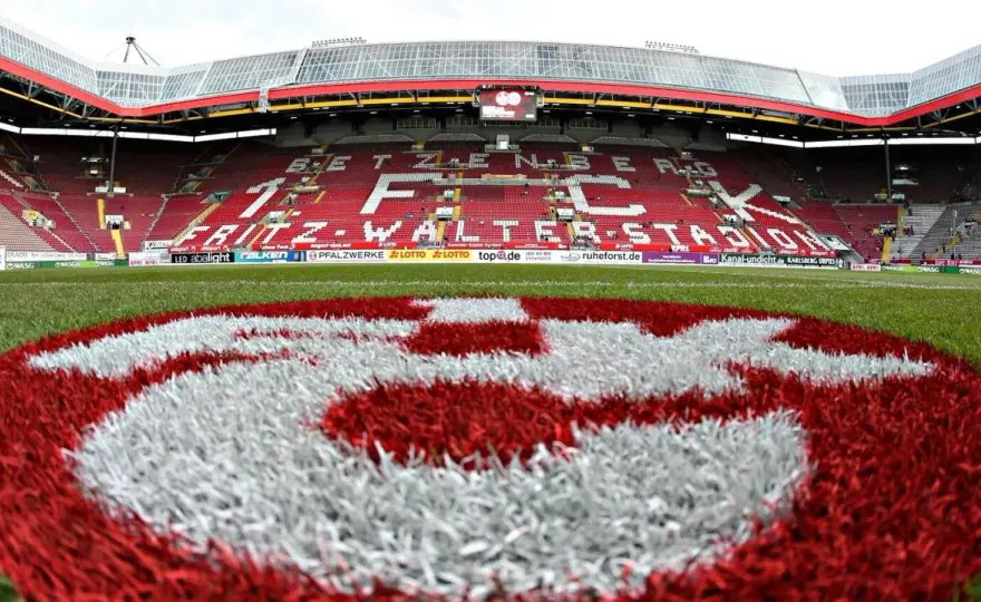 1. FC Kaiserslautern - Dlaczego ten klub wciąż fascynuje?