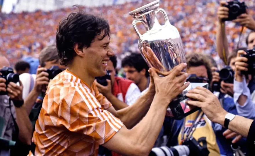 Najlepsi piłkarze Holandii - Kto tworzy historię Oranje?