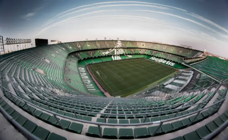 Stadion Real Betis - historia i mecze na La Cartuja