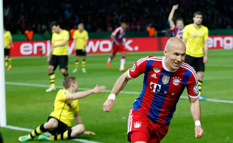BVB - Bayern: Kto wygra mecz? Składy i taktyka ujawnione!