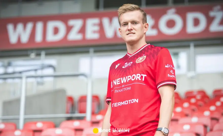 Ile zarabia Karol Świderski w Widzewie? Kwota robi wrażenie
