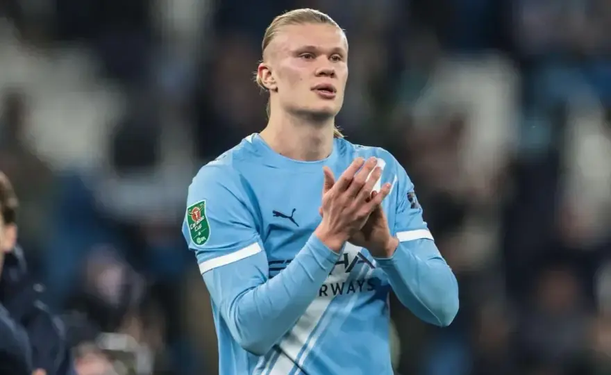 Gdzie gra Haaland? Zrozum, dlaczego jest tak skuteczny!
