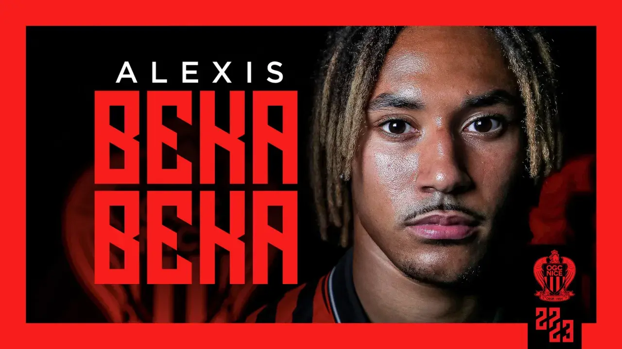 Alexis Beka Beka, młody piłkarz OGC Nice, z charakterystyczną fryzurą i determinacją na twarzy.
