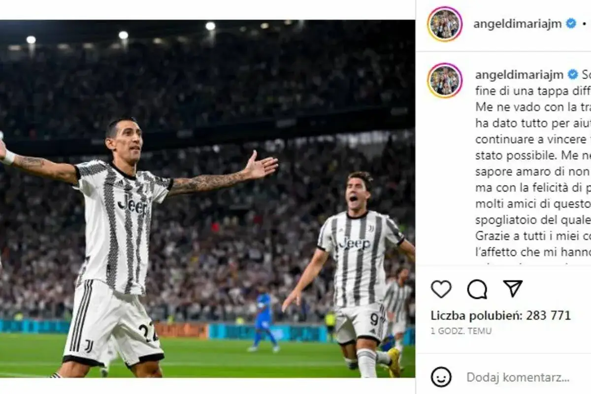 Piłkarz Angel Di Maria w stroju Juventusu świętuje bramkę na pełnym stadionie.
